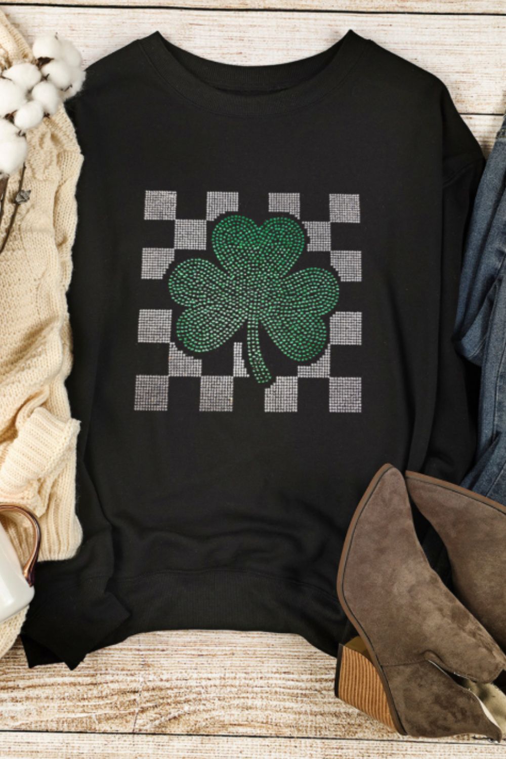 Rhinestone Checkered Lucky Clover Round Neck Sweatshirt CMP